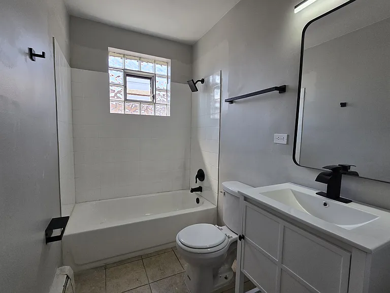 525 25th Ave #2 — Photo 7