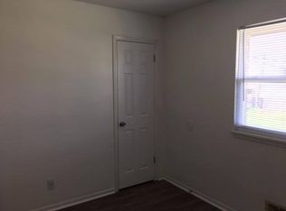 931 SW Kingscross Rd, Blue Springs, MO 64014