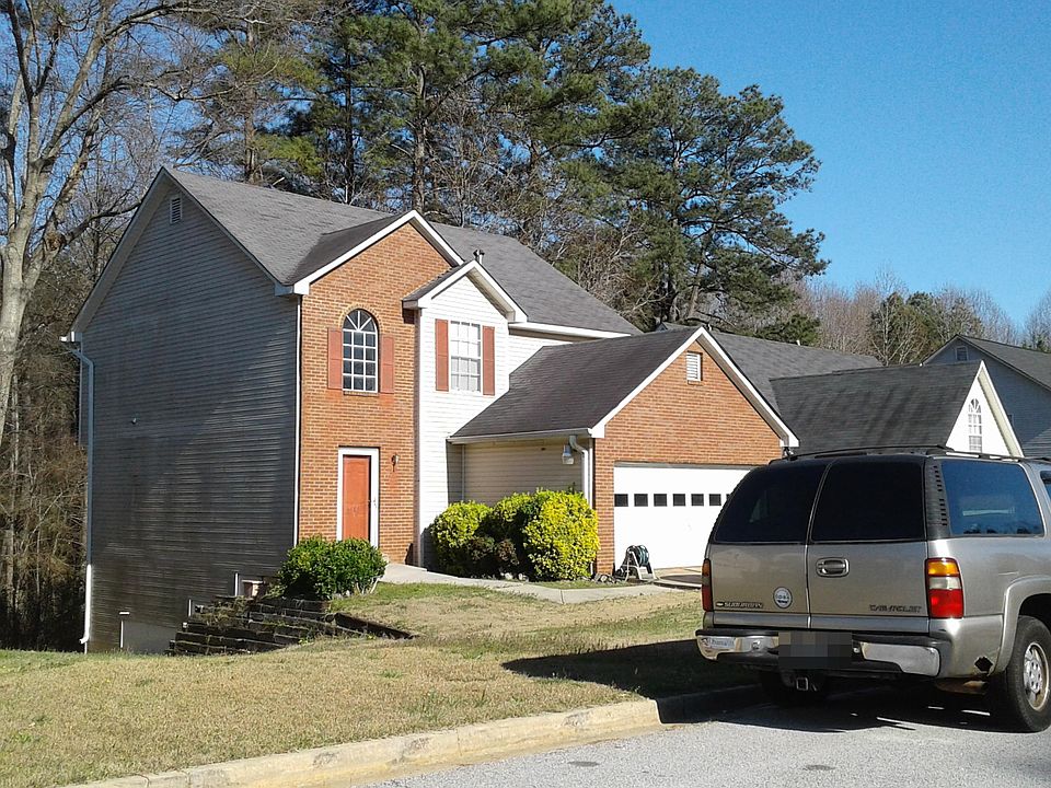 2nd image of 6487 Eastbriar Dr