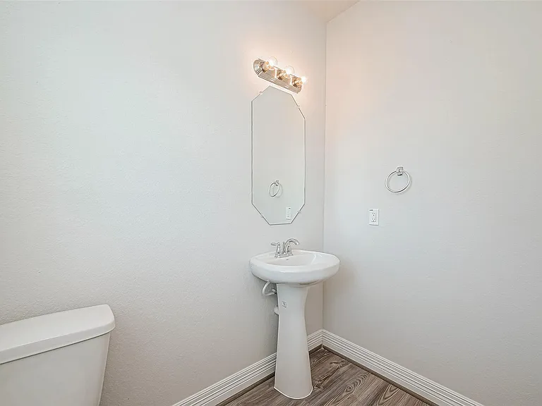 22814 Ephesus Ave — Photo 31