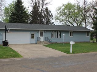 402 6th Ave W, Ada, MN 56510