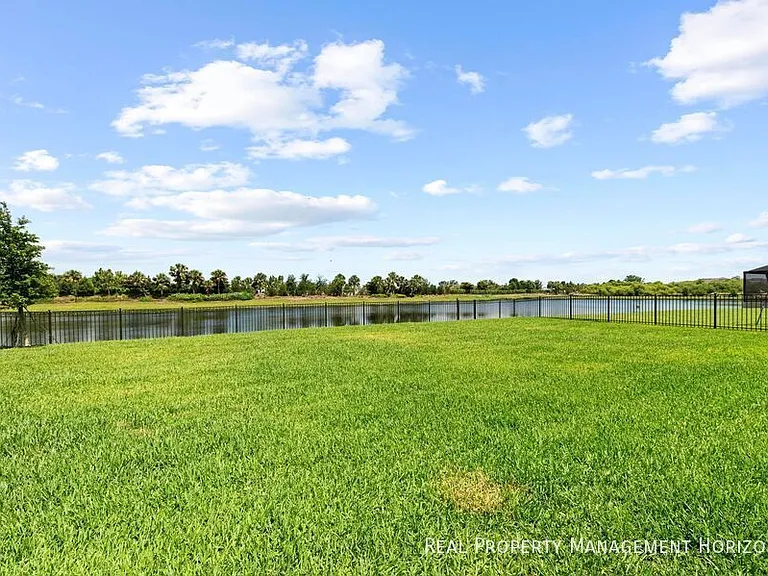 4430 Pond Brook Ct — Photo 63