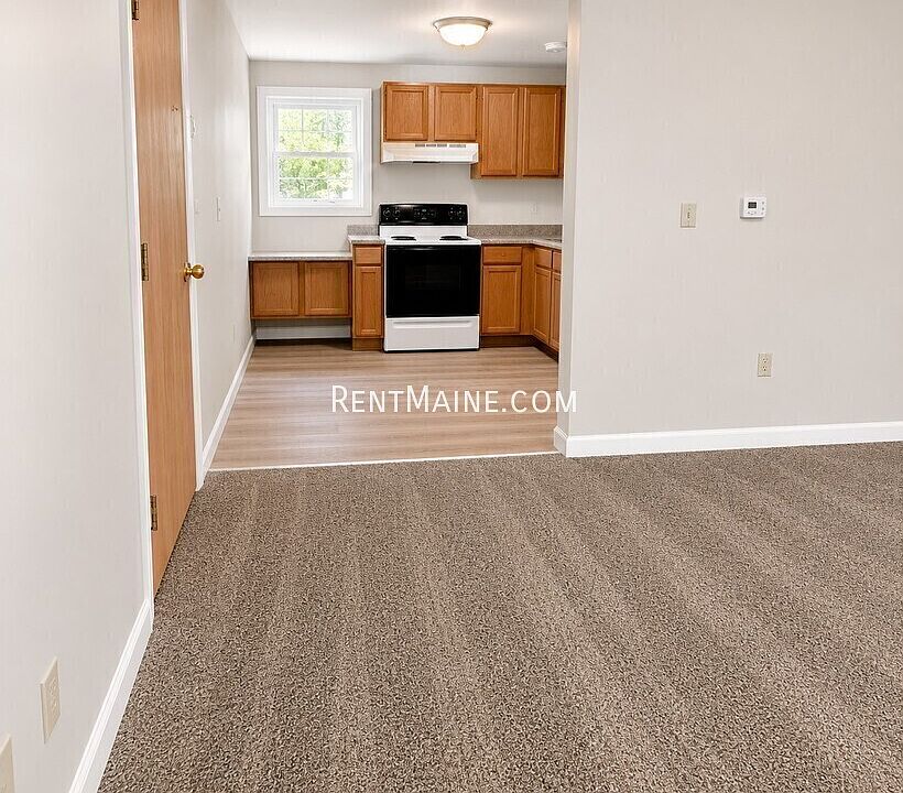 1st image of 176 Augusta Rd APT 10