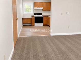 176 Augusta Rd APT 10, Belgrade, ME 04917