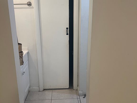 4th image of 2073 E Bond Dr