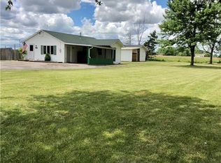 5920 Meahl Rd, Lockport, NY 14094