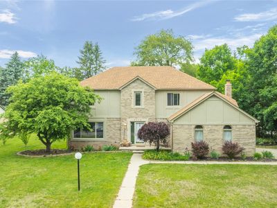 8924 Woods Edge Dr, Commerce Township, MI, 48382