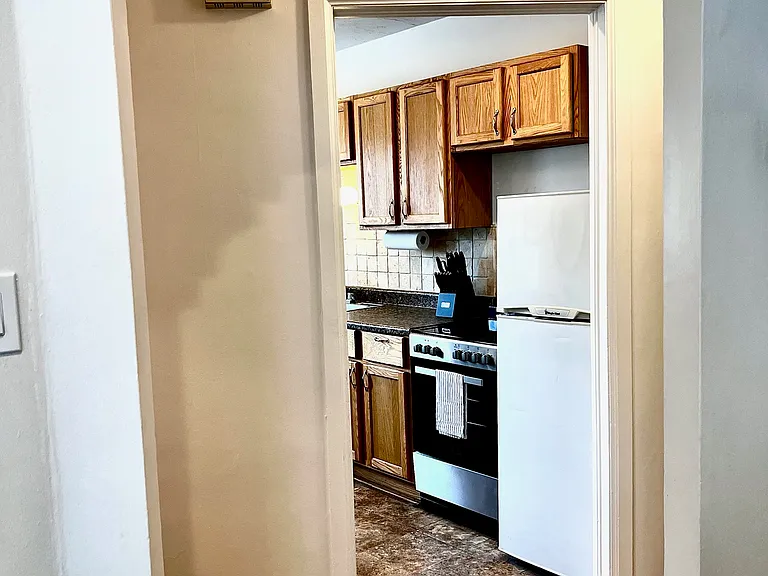 1137 E Ramona Ave — Photo 15