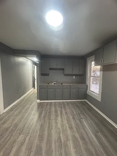 391 Unity Ave #2 Photo 1