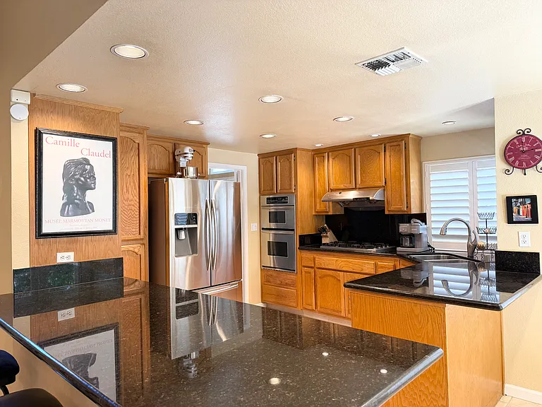 7532 Rio Mondego Dr — Photo 3