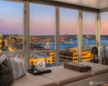 2125 1st Avenue #1204, Seattle, WA, 98121