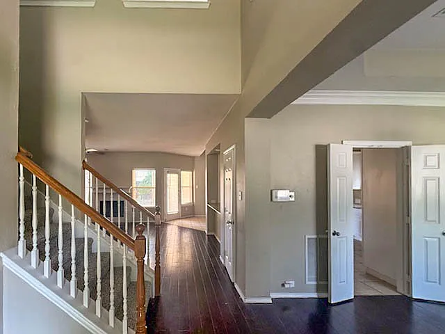 104 San Mateo Ct — Photo 6