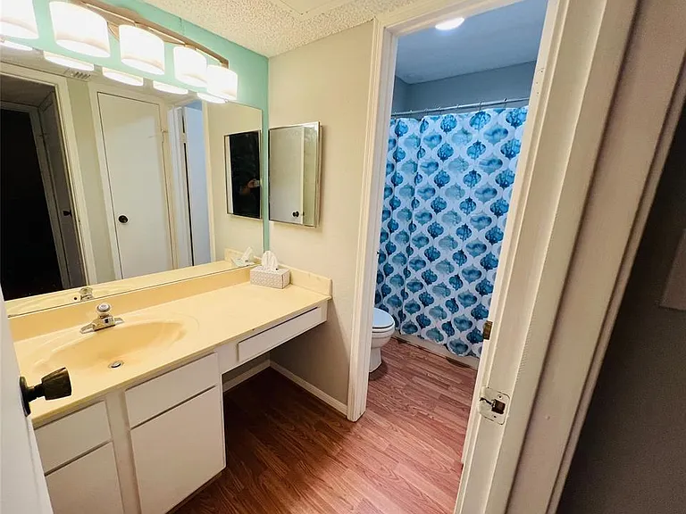 2120 El Paseo St #310 — Photo 9