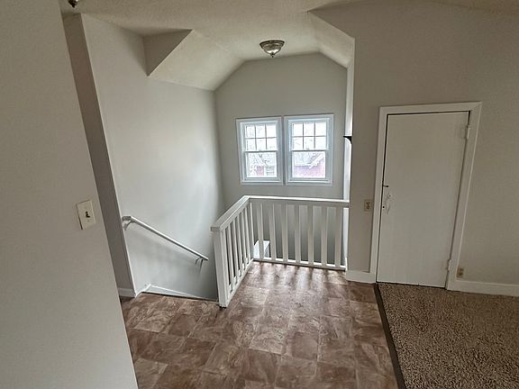 2nd image of 3311 Crescent Dr APT 4