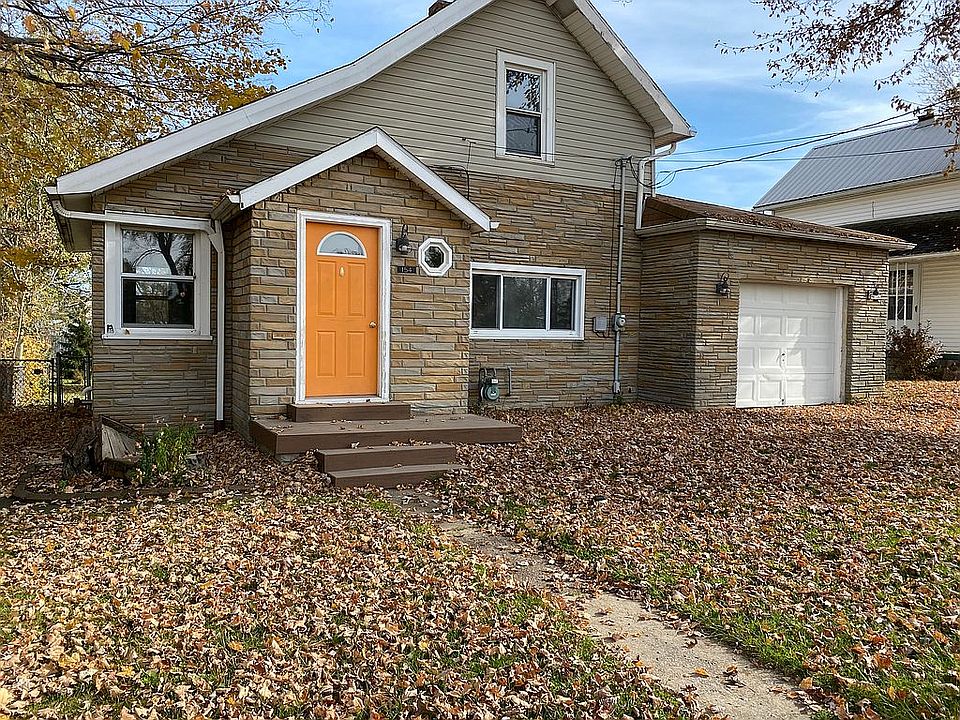 1st image of 154 W Park Dr