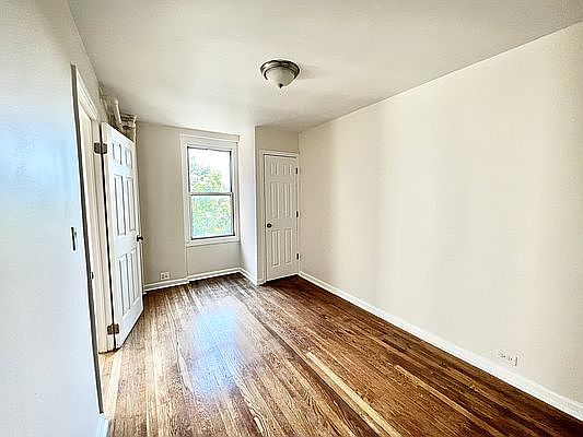 4th image of 34-33 90th St #E51