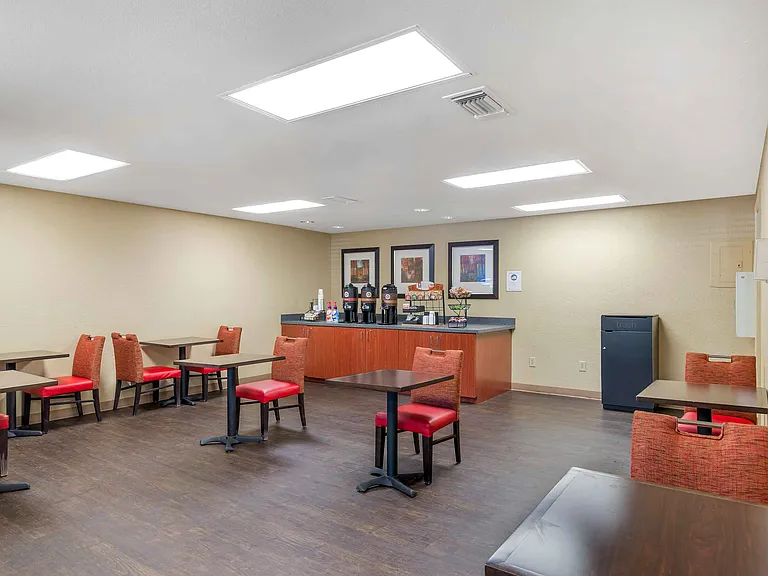 Breakfast Room