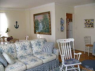 2nd image of 70 N Grove St APT 3S