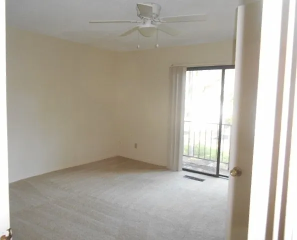 905 W Pine St #A — Photo 9