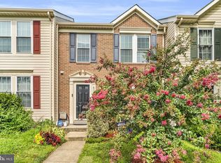 6204 Battalion St, Centreville, VA 20121