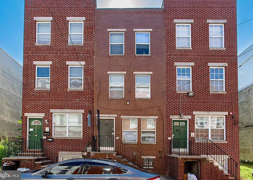 1837 N Willington St #1