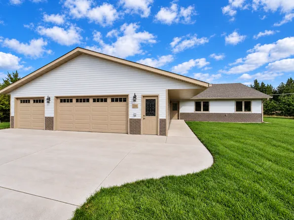 11946 Joneswood Cir, Baxter, MN 56425