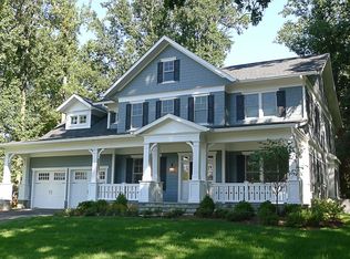 504 Mashie Dr SE, Vienna, VA 22180