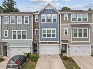 2876 Macintosh Woods Dr, Apex, NC 27502