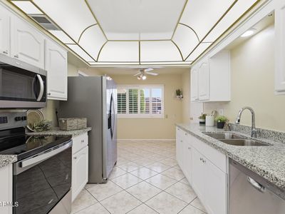 10760 W SARATOGA Circle, Sun City, AZ, 85351