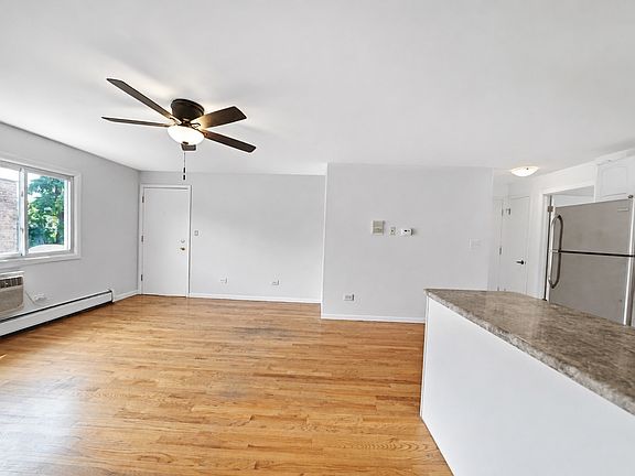 4th image of 4306 N Keystone Ave #303