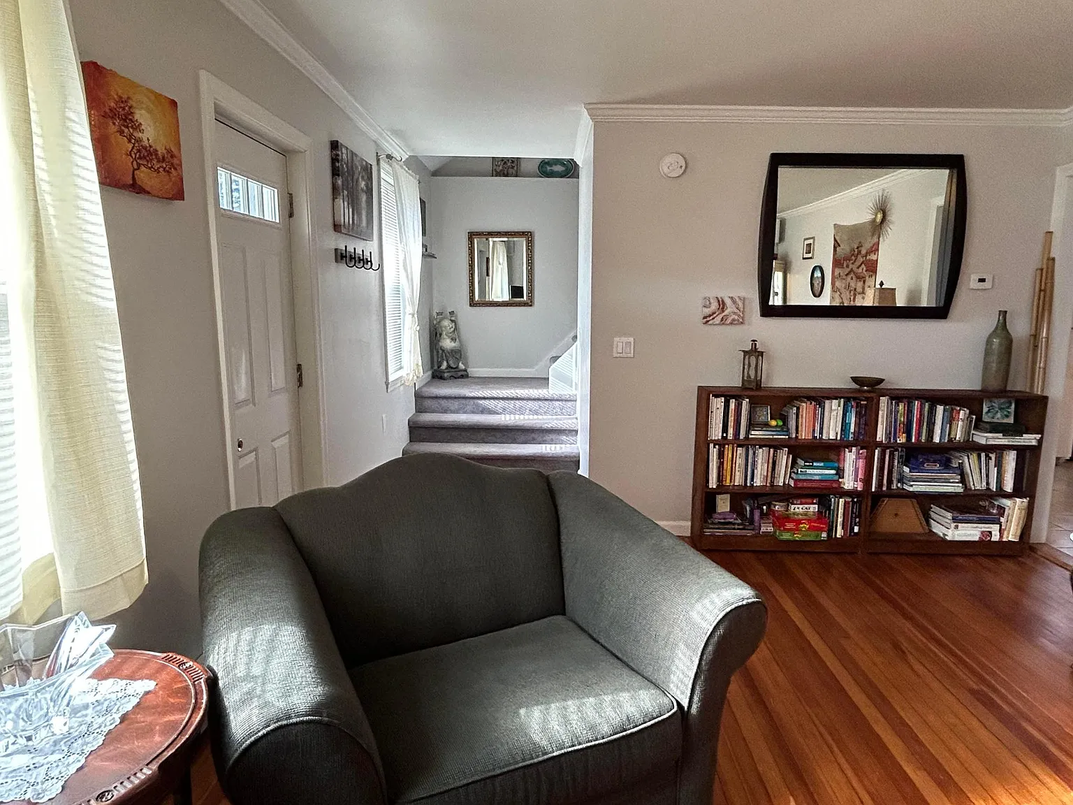 2 bed, 1.5 bath, 1244 sqft, $2,200 — Photo 2