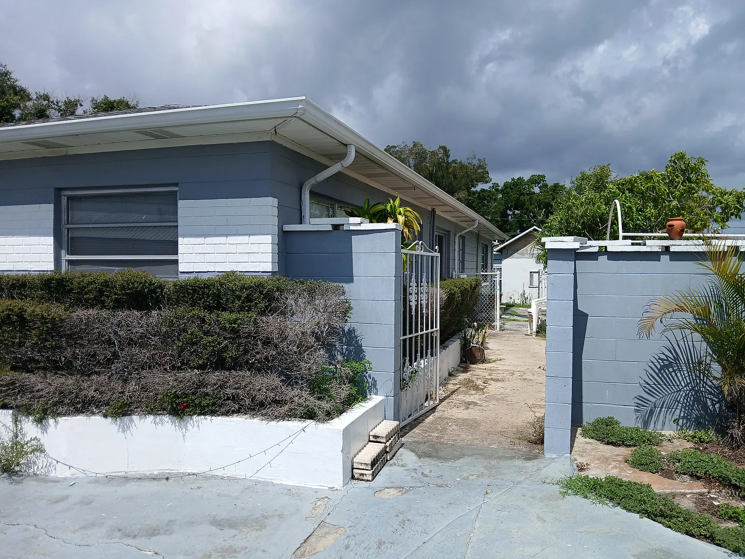 3/2 sfh — Photo 2