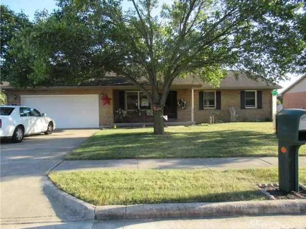 763 Birchwood Dr, Greenville, OH 45331