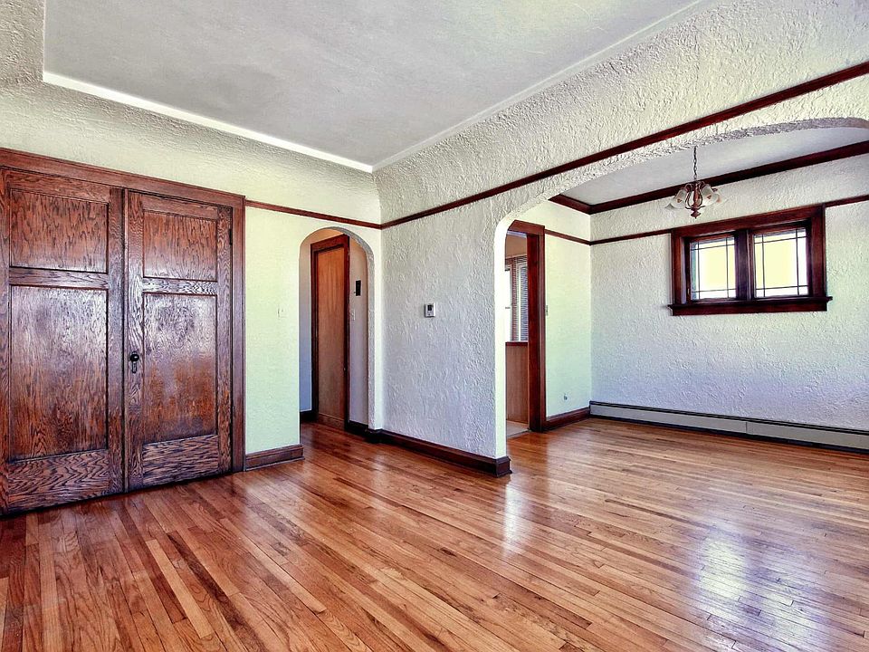 1st image of 3621 N Humboldt Blvd Unit 6