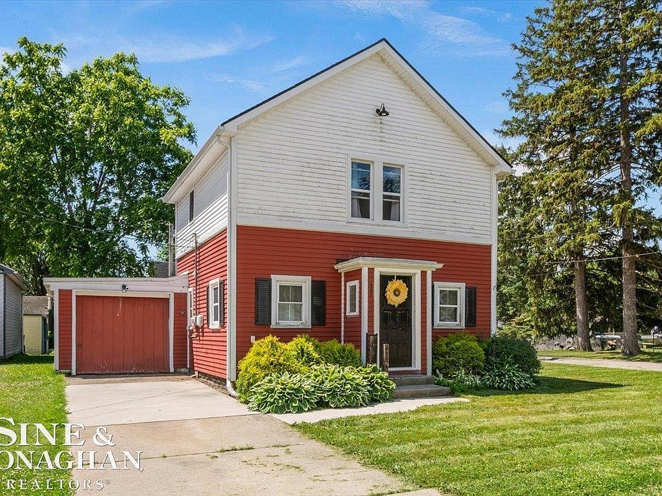 1st image of 447 Ruskin Dr