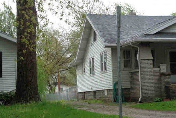 2nd image of 2078 N Church St