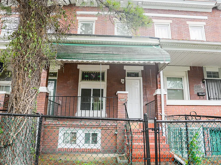 Homestead St — Photo 10