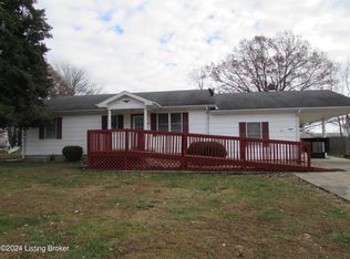 305 William E Lobb Dr, Greensburg, KY 42743