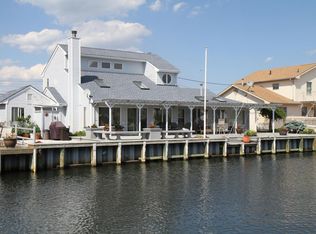 216 Maple Dr, Bayville, NJ 08721
