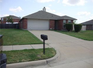 225 Amherst Dr, Forney, TX 75126