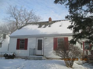 48 New York Ave, Rensselaer, NY 12144