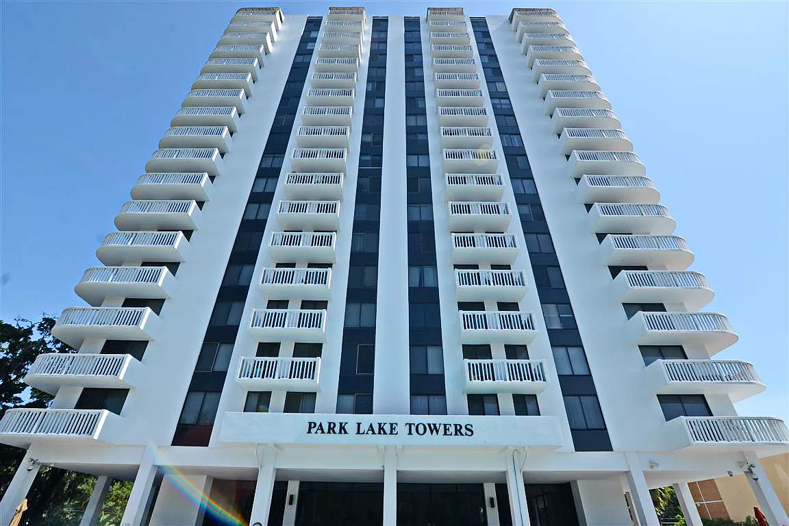 2 bed, 1189 sqft, $2,600 — Photo 1