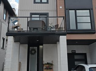 895 Sarnia Rd, London, ON N6H 0J7