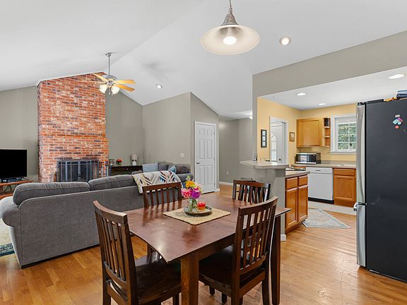 5th image of 24 Butterfield Mill Road