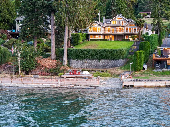 6907 Sunset View Drive NW, Gig Harbor, WA 98332