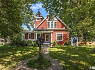 100 S Pollard Ave, Manito, IL 61546