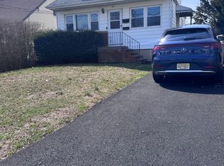 35 Berkley Blvd UNIT 1, Iselin, NJ 08830
