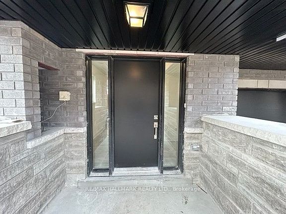 3rd image of 48 Spry Ln