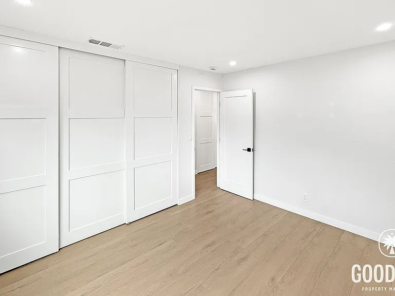10888 Barbados Way — Photo 8