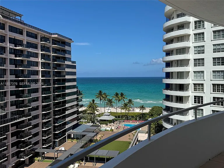 5161 Collins Ave #1104 — Photo 17